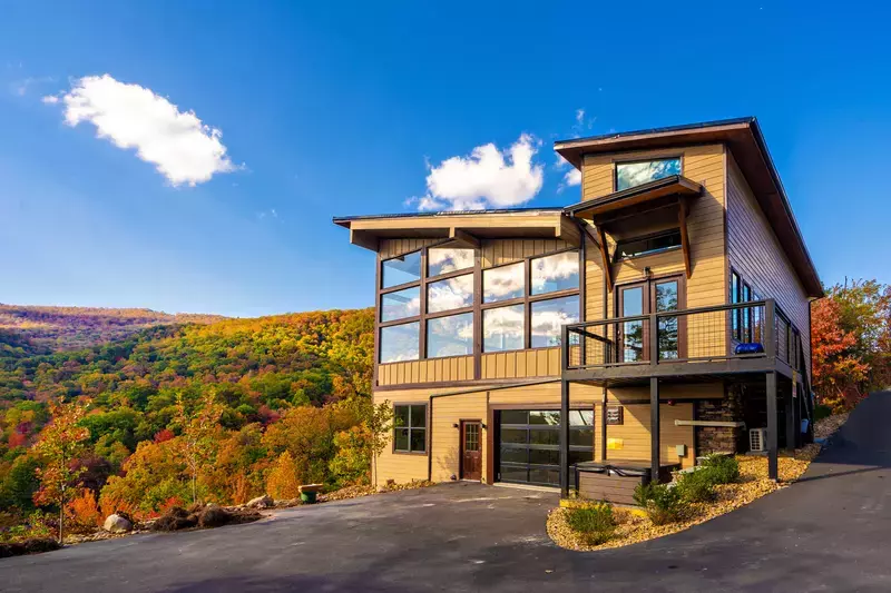 Timber Tops cabin