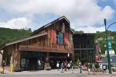 sugarlands distilling company in Gatlinburg Tennessee.