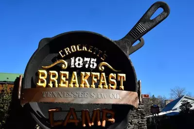 Crockett's Breakfast Camp in Gatlinburg