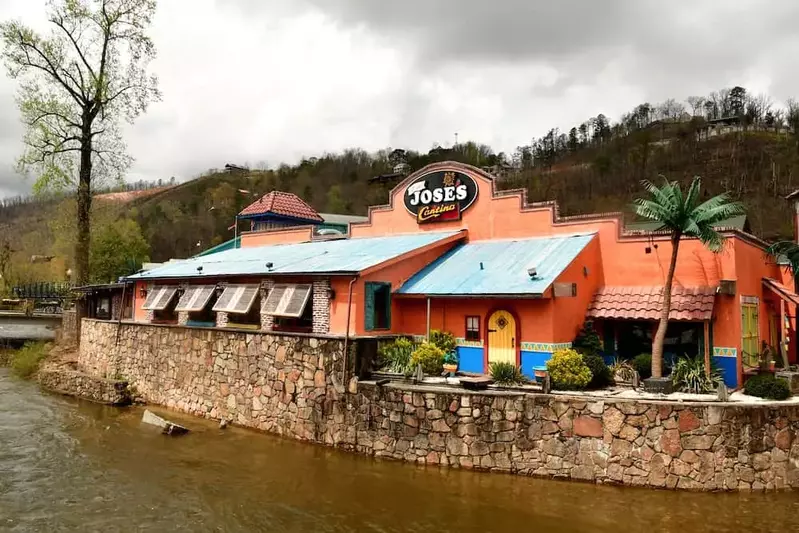 no way jose's in gatlinburg