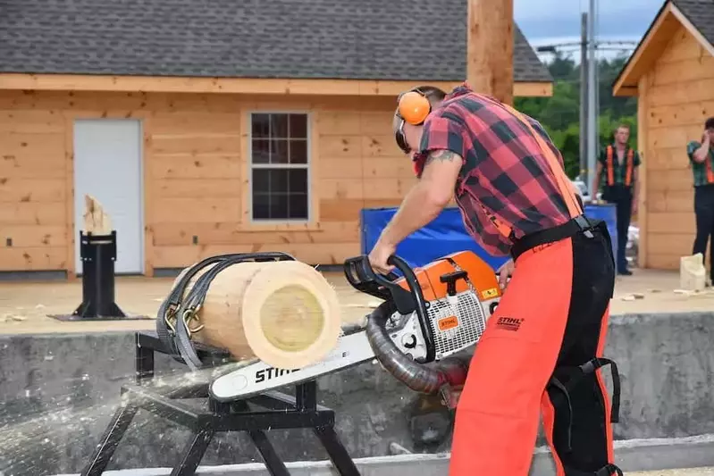 Lumberjack at paula deen's Lumberjack Feud in Pigeon Forge