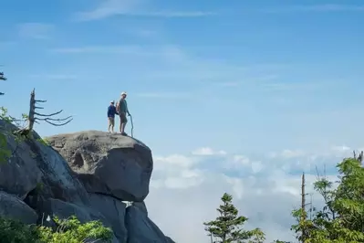 hiking in the smoky mountains