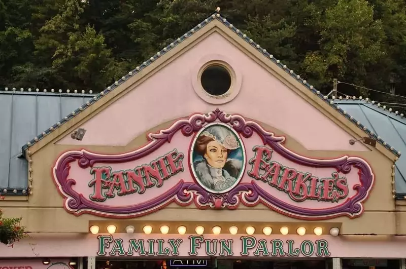 Fannie Farkle's arcade in Gatlinburg.