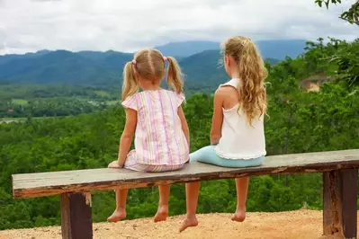 family on vacation in PPigeon Forge Cabin Rentals Close To Parkway