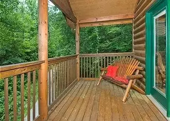 Paradise Cove affordable cabins in Gatlinburg TN