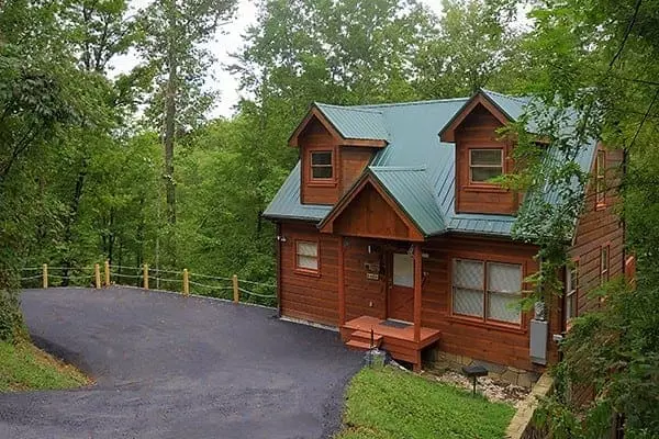 Hidden Escape 2 bedroom Pigeon Forge cabin rentals