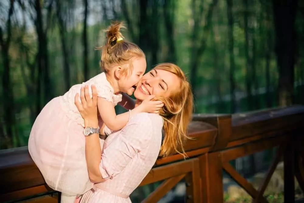 mom and daughter enjoying a Gatlinburg family vacation