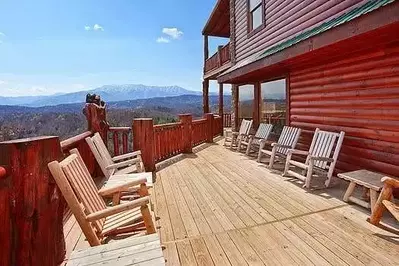 large private deck at a Gatlinburg cabin for large groups