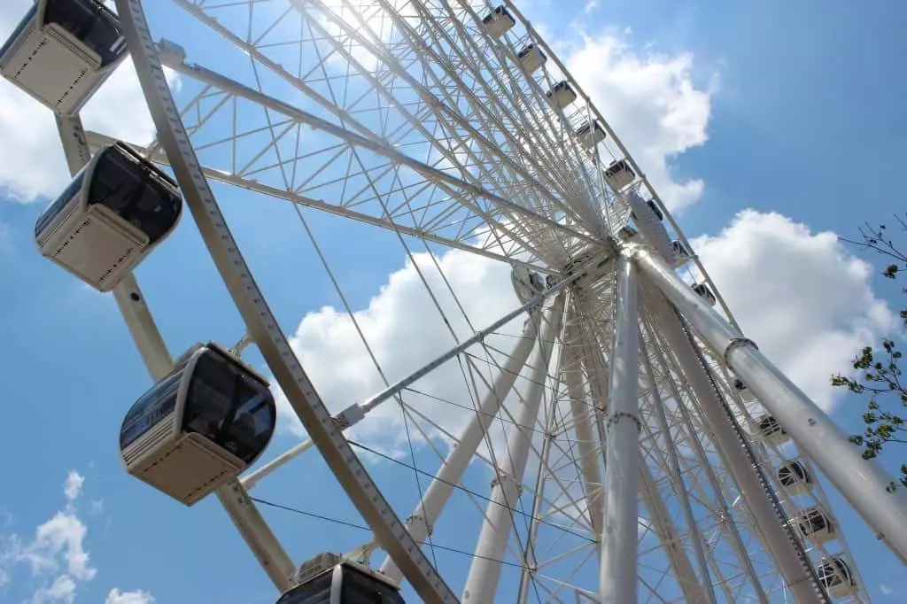 The Great Smoky Mountain Wheel at The Island in Pigeon Forge