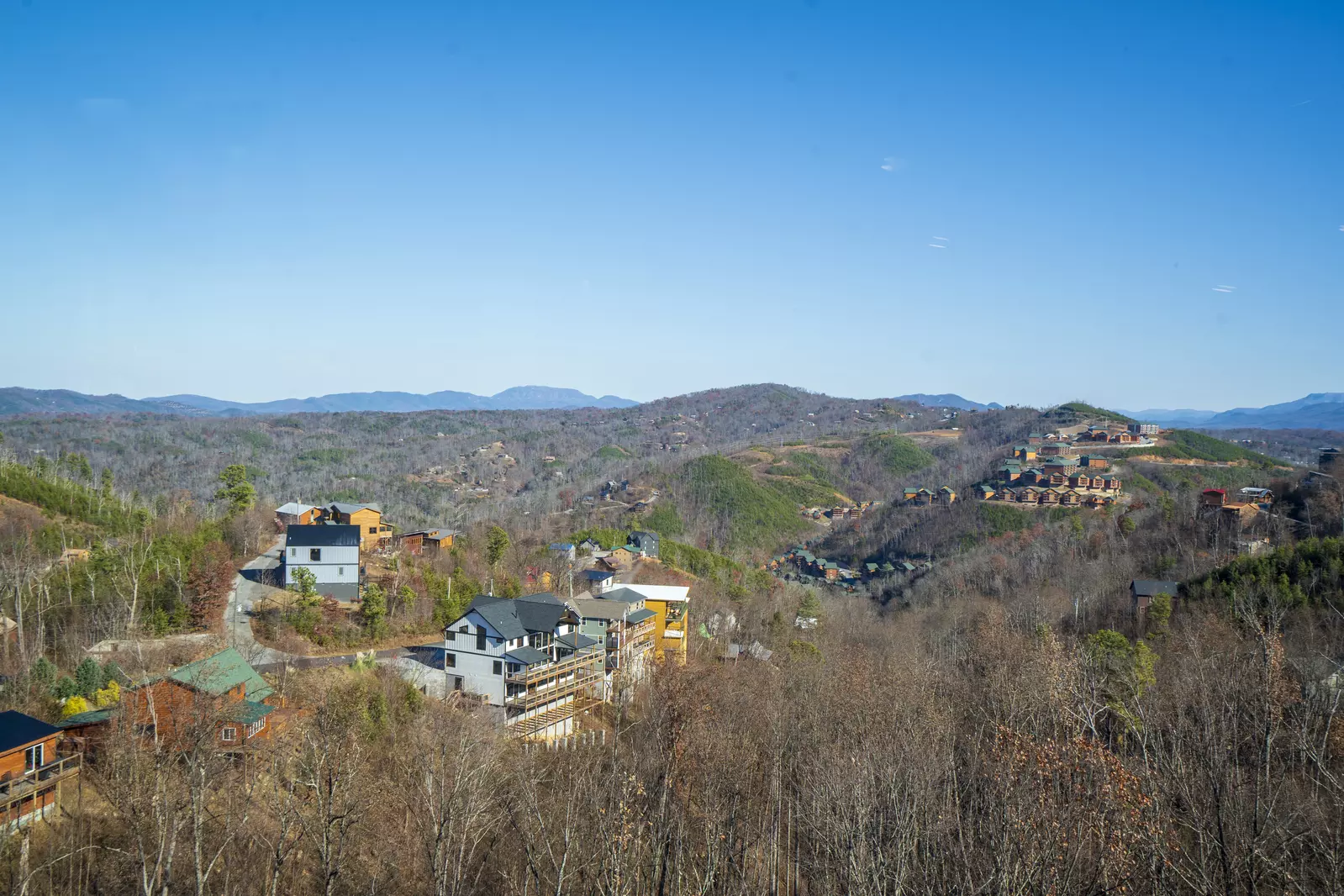 RoofTop Summit Lodge