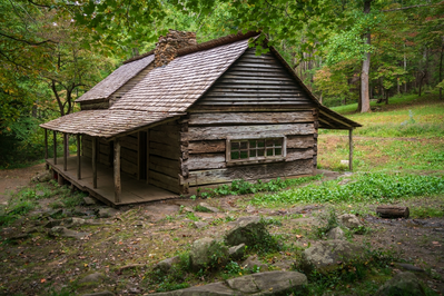 Walker Sisters cabin