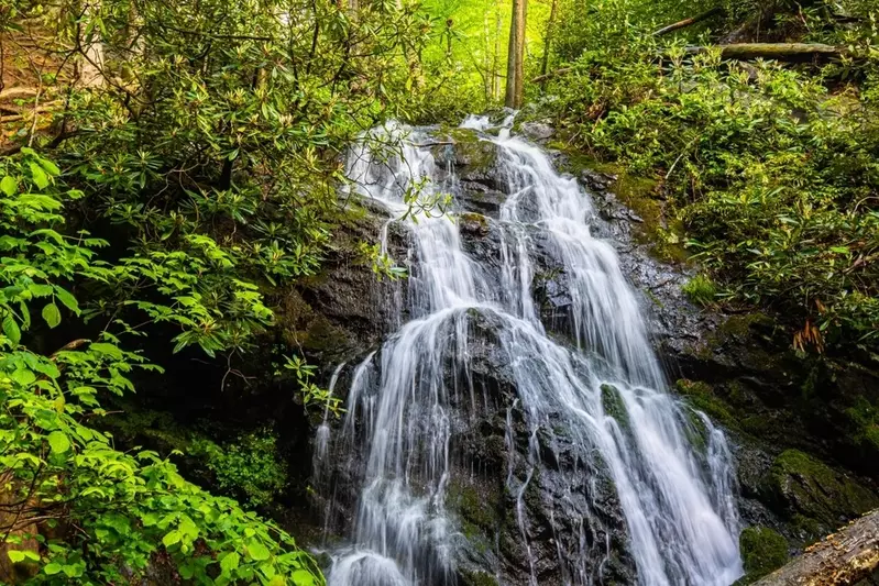 cataract falls smoky mountains