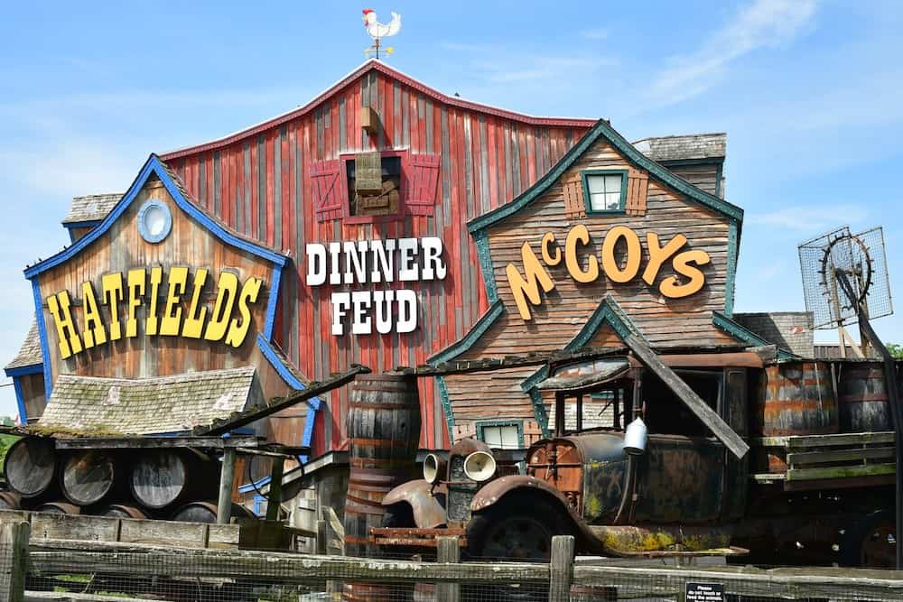 Food and Fun: 4 of the Best Dinner Shows in Pigeon Forge